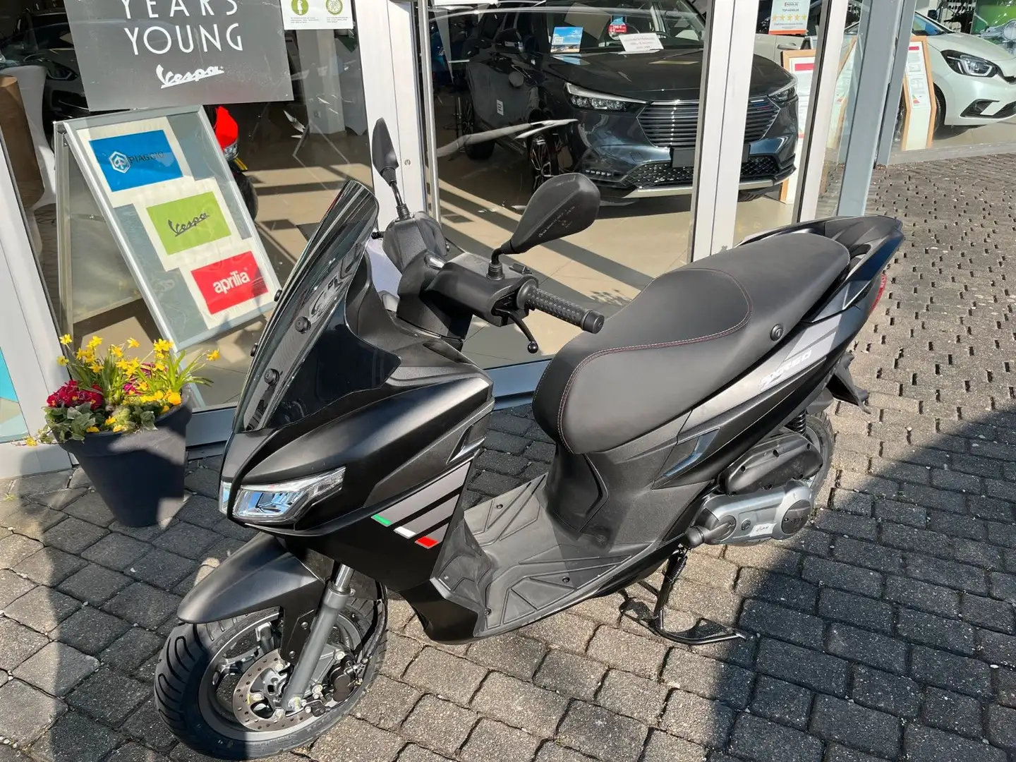 Aprilia SXR 50 S E5 NEU *Sofort verfügbar* Noir - 1