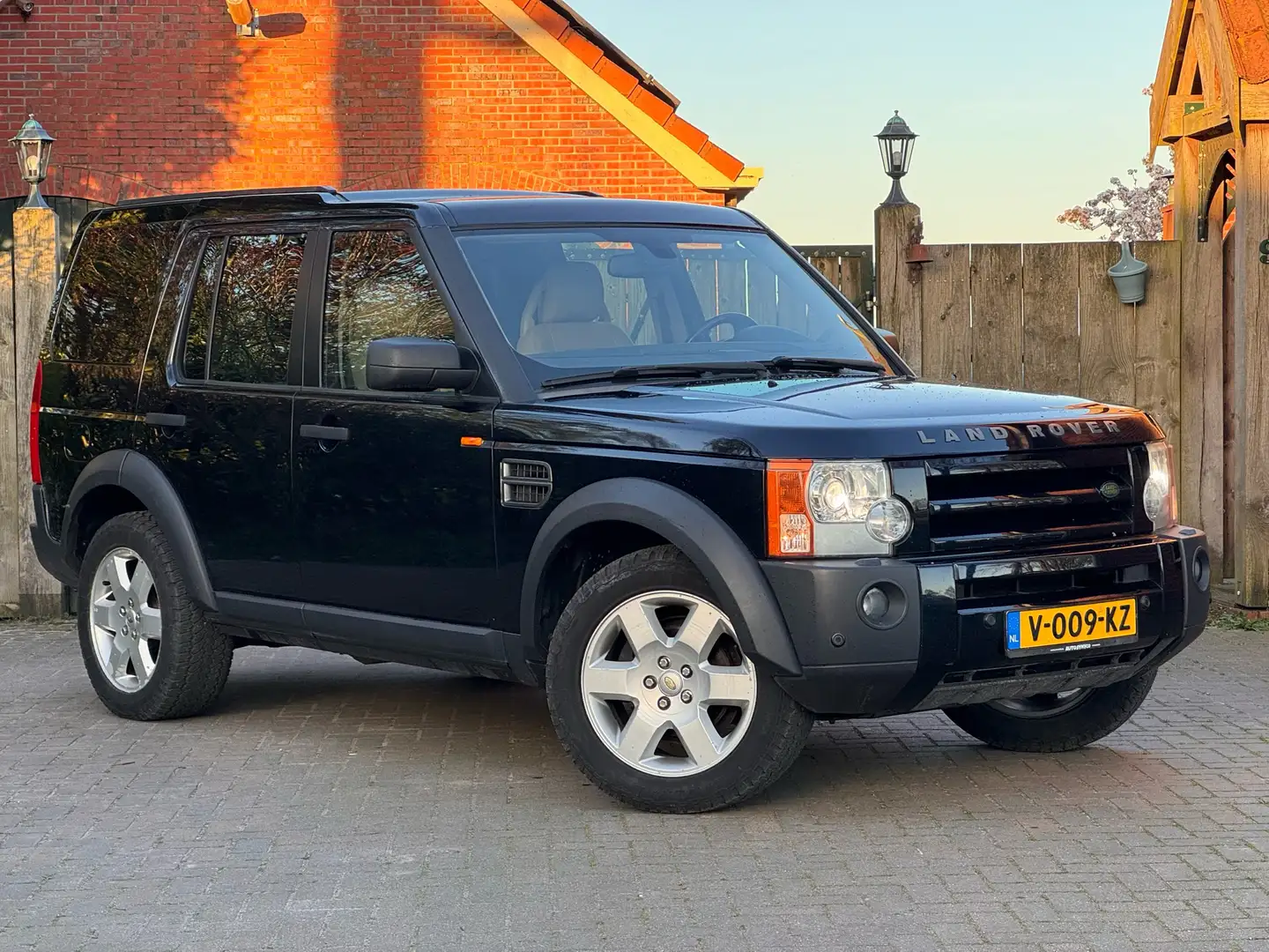 Land Rover Discovery TDV6 Aut. HSE Blue - 1