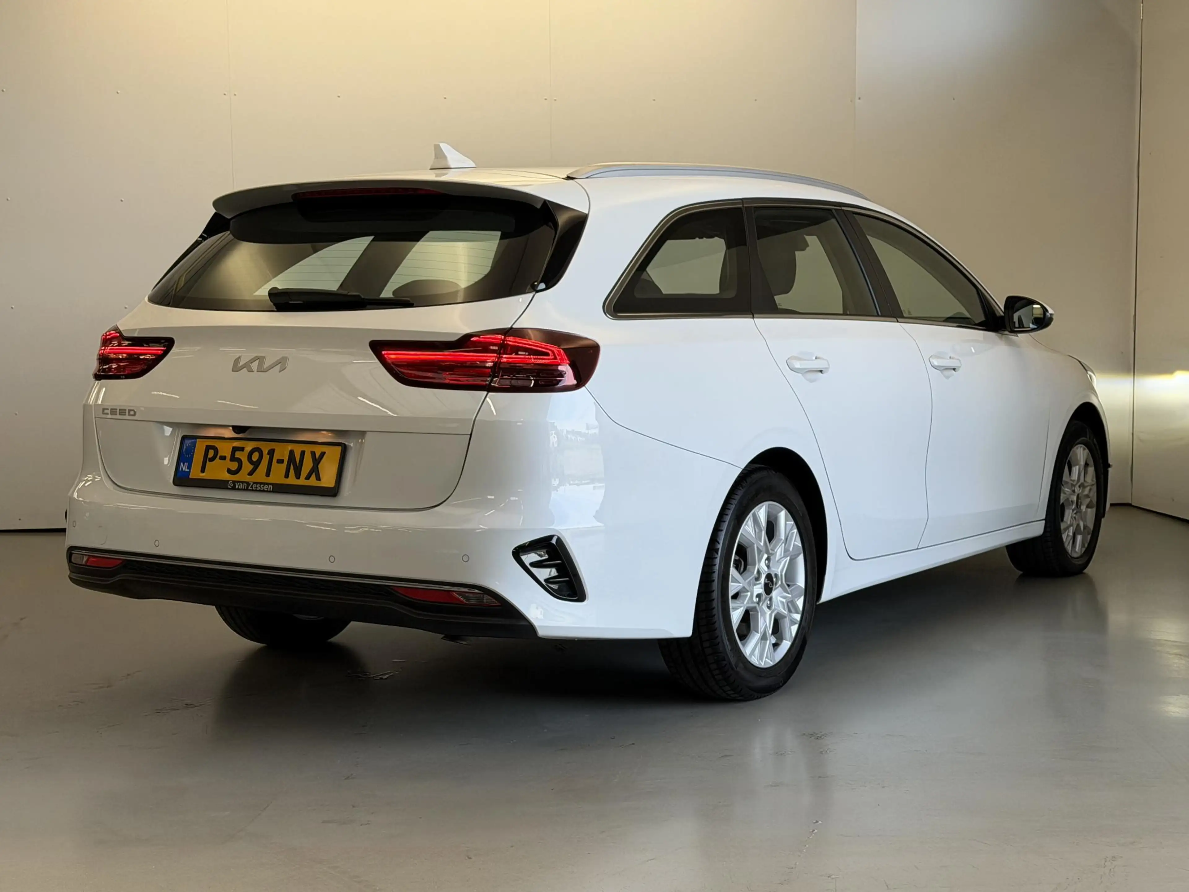 Kia Ceed SW / cee'd SW Sportswagon 1.5 T-GDi DynamicLine | 160Pk | NL Aut — photo 8