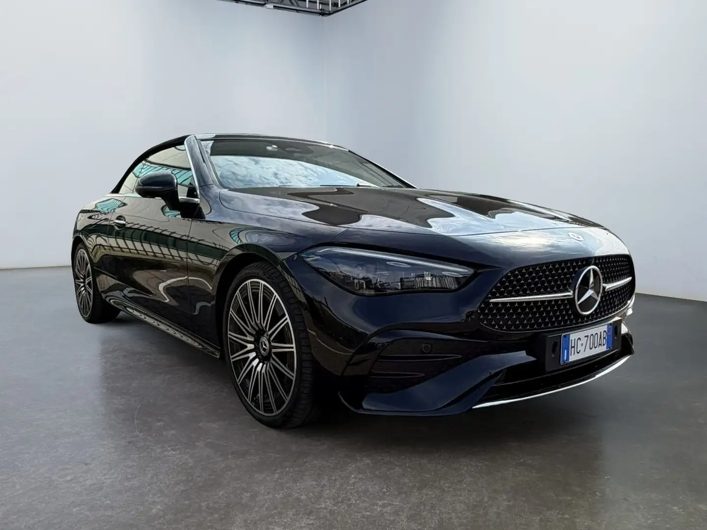 Mercedes-Benz CLE 300 CLE 300 4M AMG Line PREMIUM PLUS Schwarz - 1