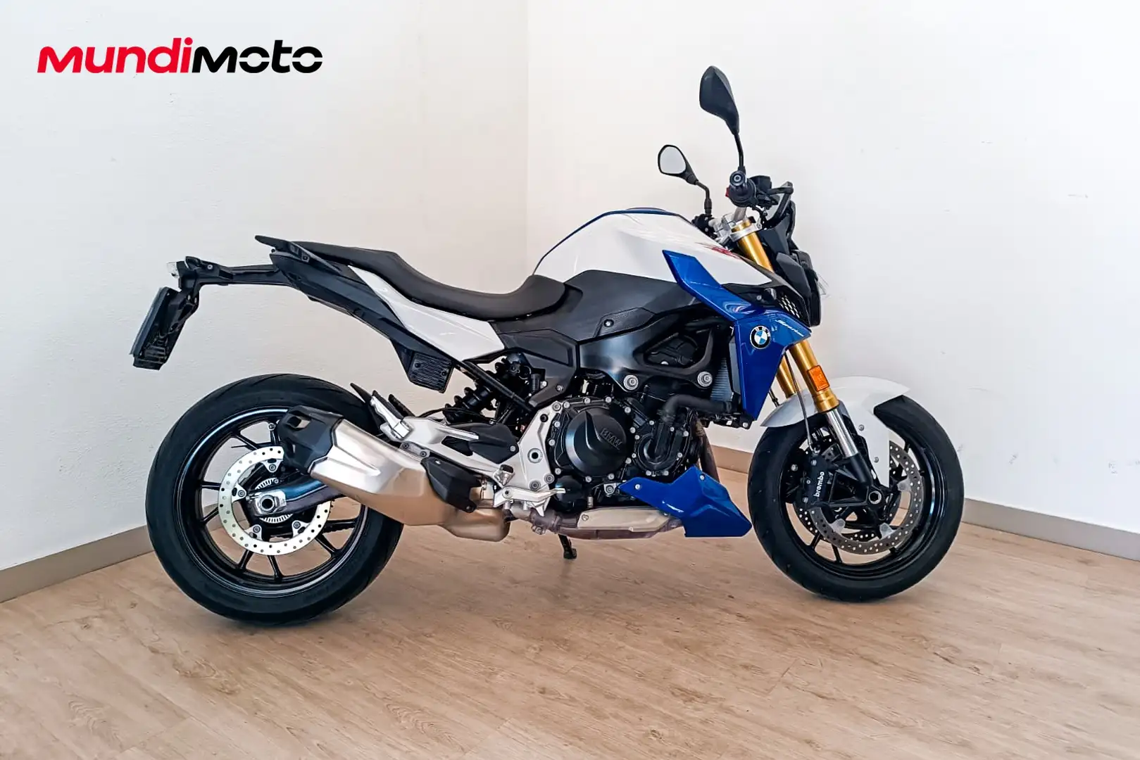 BMW F 900 R - 1