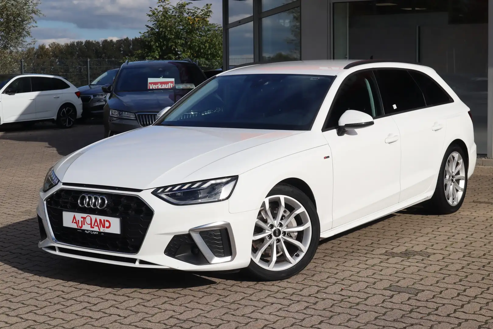 Audi A4 Avant 40 TDI quattro S line LED Navi Tempomat Wit - 2
