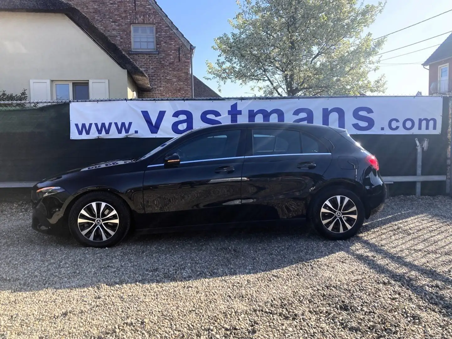 Mercedes-Benz A 180 d Mercedes Motor / Facelift / Half Leder / LED Noir - 2