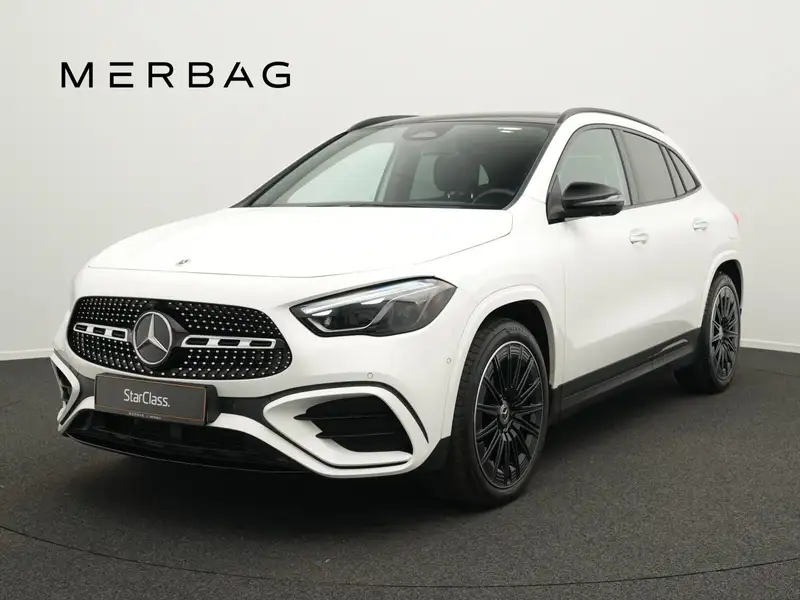 MERCEDES-BENZ Gla