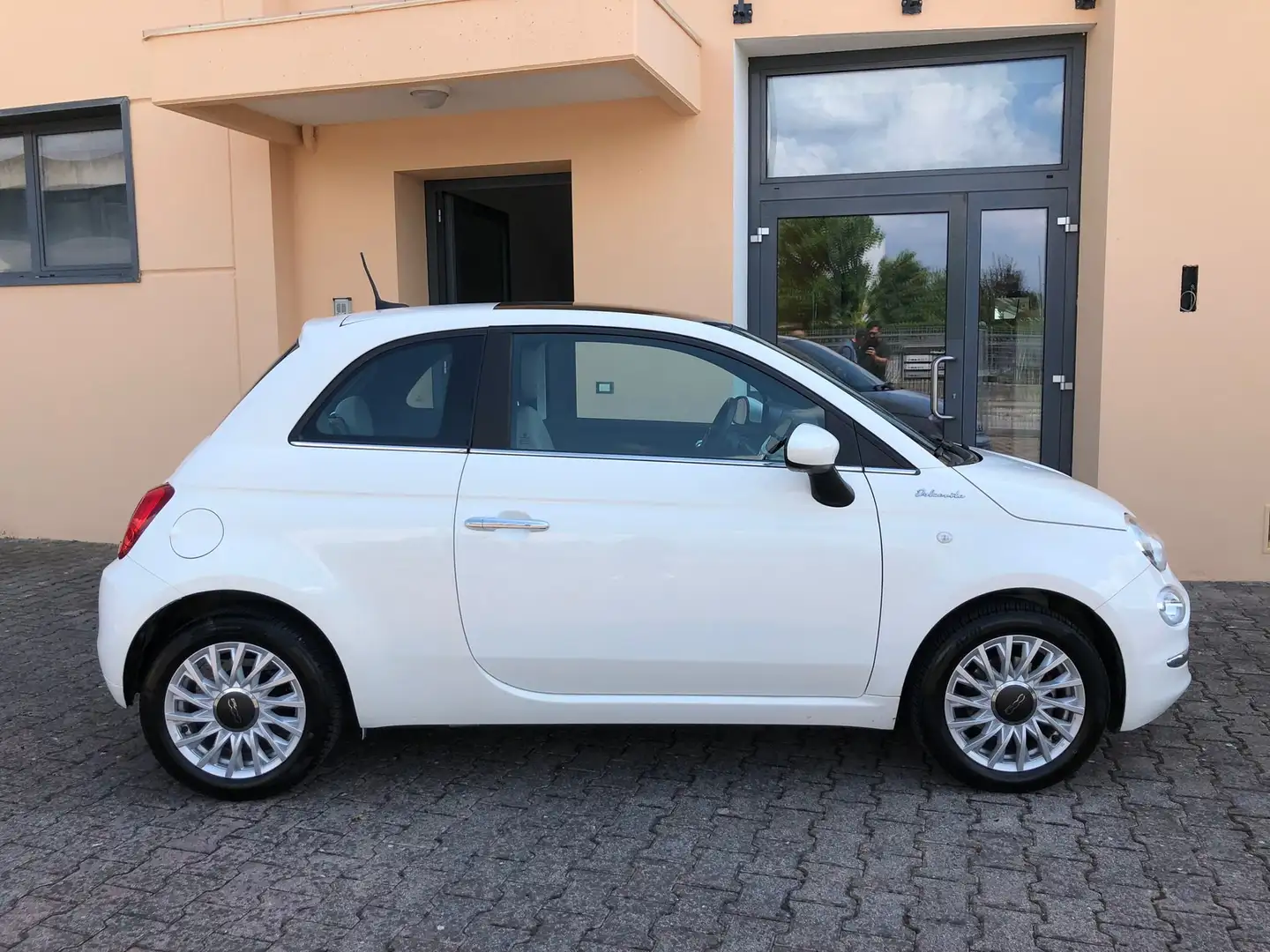 Fiat 500 2023 1.0 hybrid Dolcevita 70cv Bianco - 2