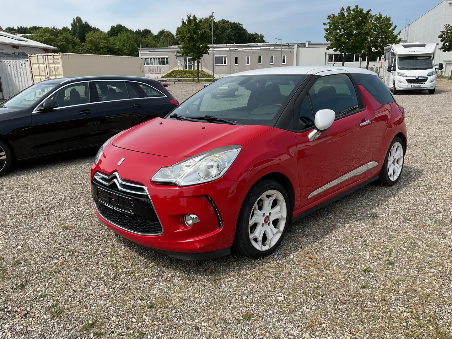 Citroen DS3 SoChic Rood - 1