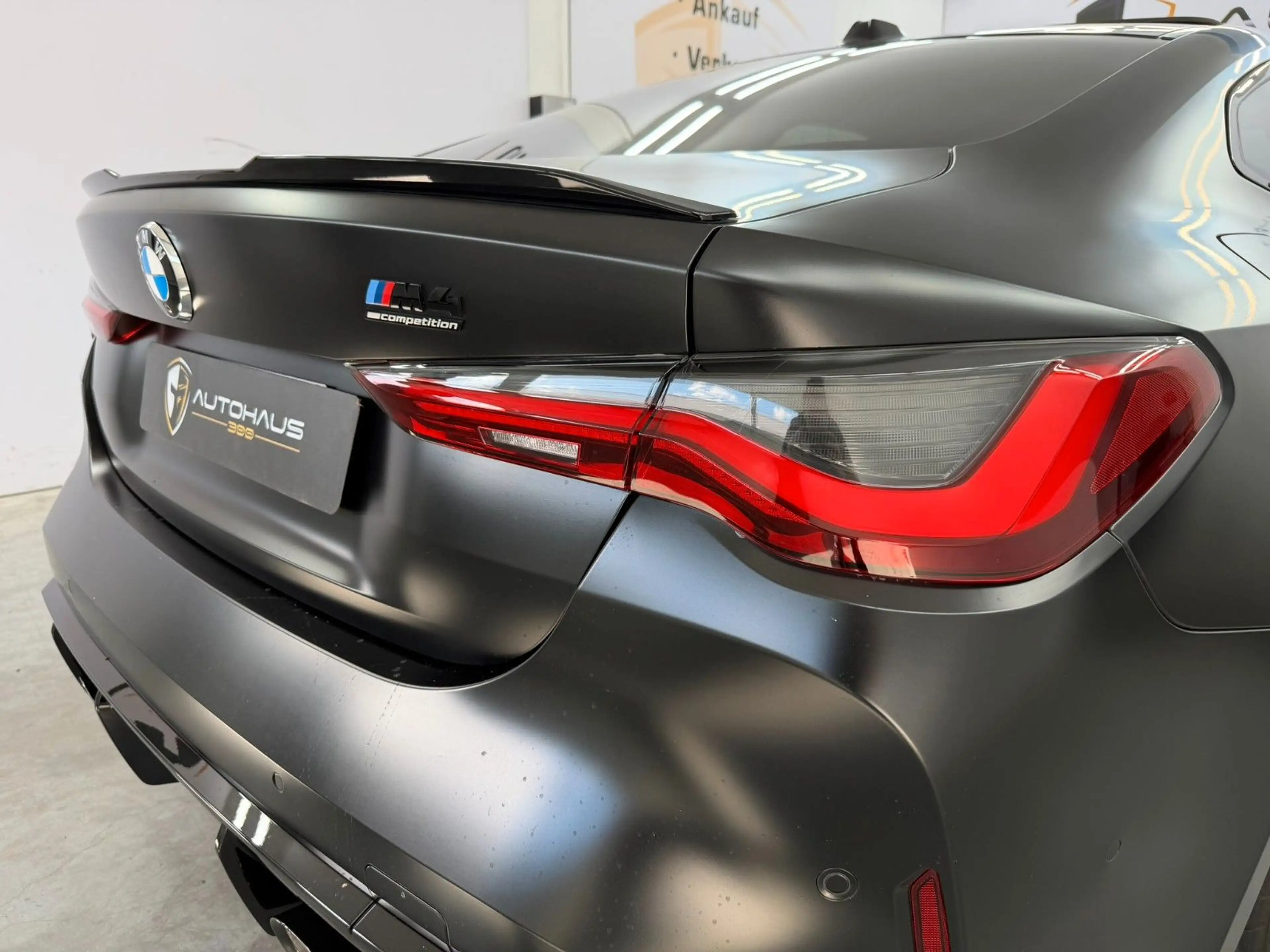 BMW M4 Coupe xDrive Competition CARBON LASER 1. HAND — photo 13