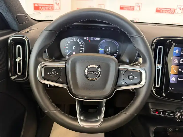 Volvo XC40 2022, foto 7