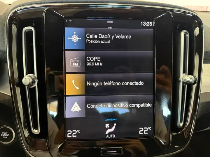 Volvo XC40 2022, foto 11