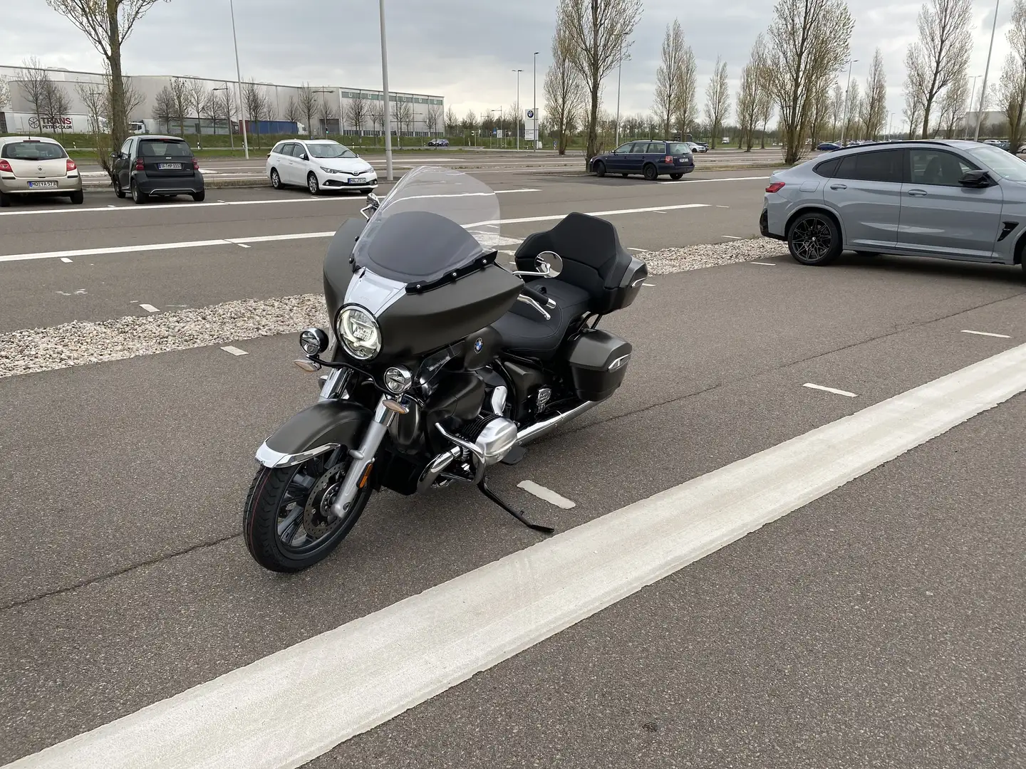 BMW R 18 Transcontinental Marshall Gold Сірий - 2