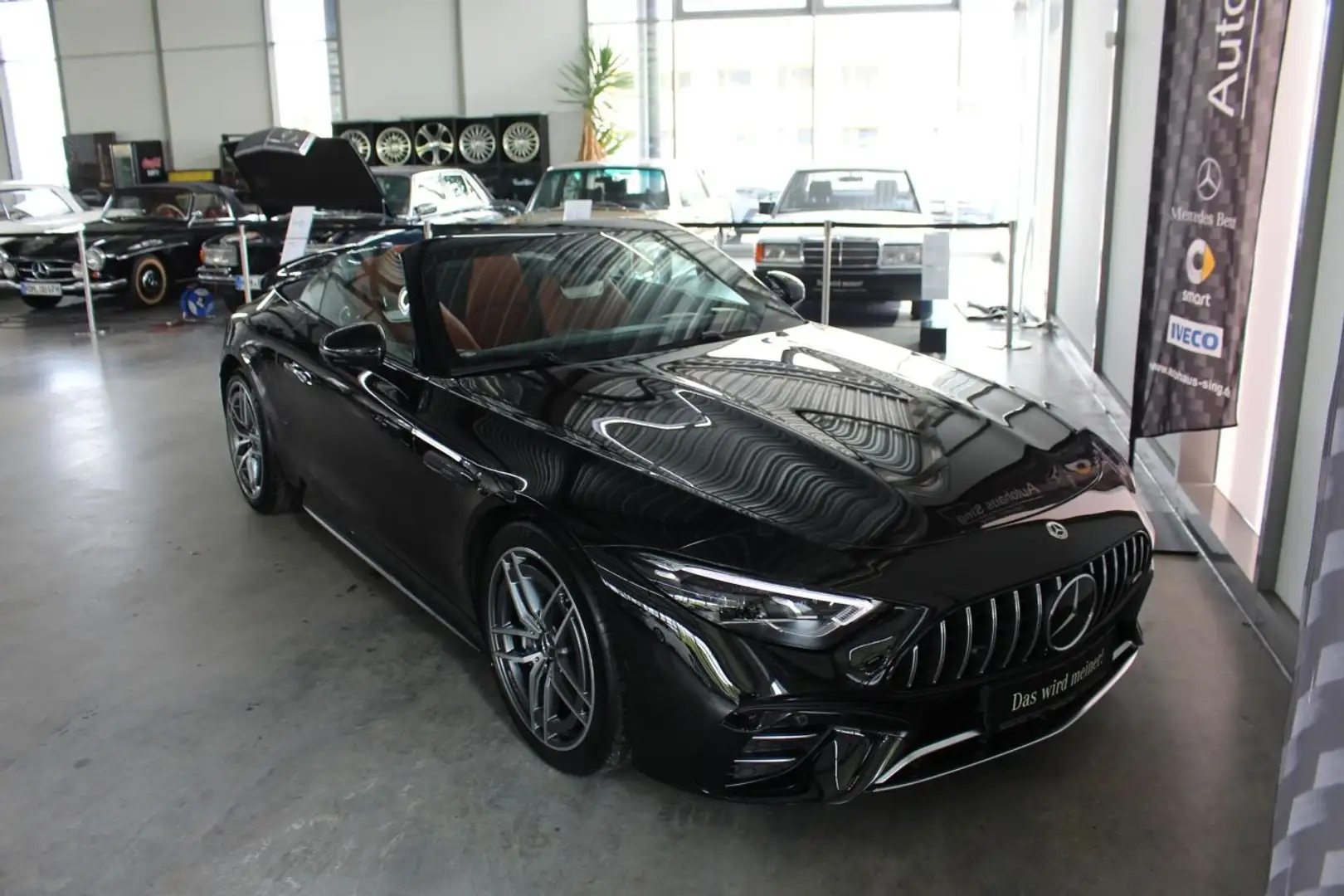 Mercedes-Benz SL 43 AMG V8-Paket Distronic DIGITAL Light 360° Schwarz - 2