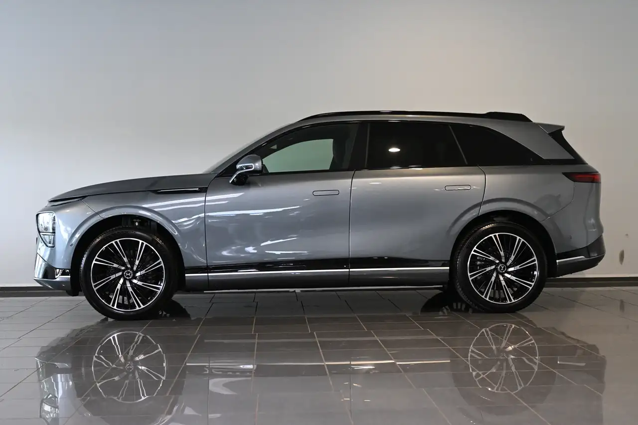 XPENG G9