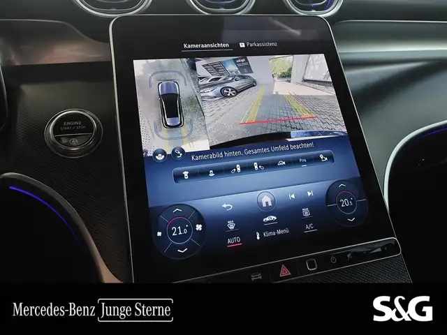 Mercedes-Benz GLC view 11