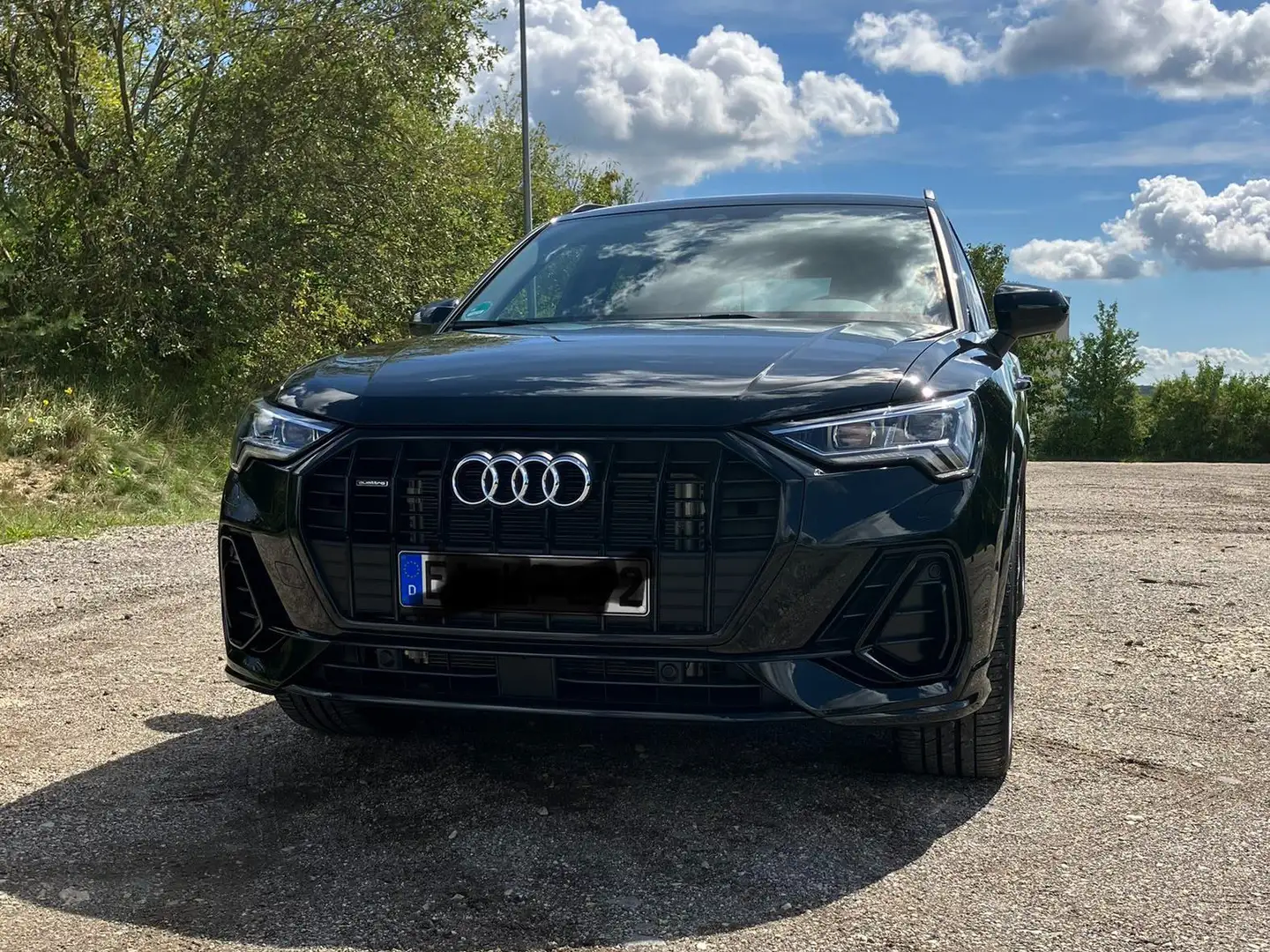 Audi Q3 35 TDI quattro S tronic S line//MatrixLED/AHK/STHZ Schwarz - 2