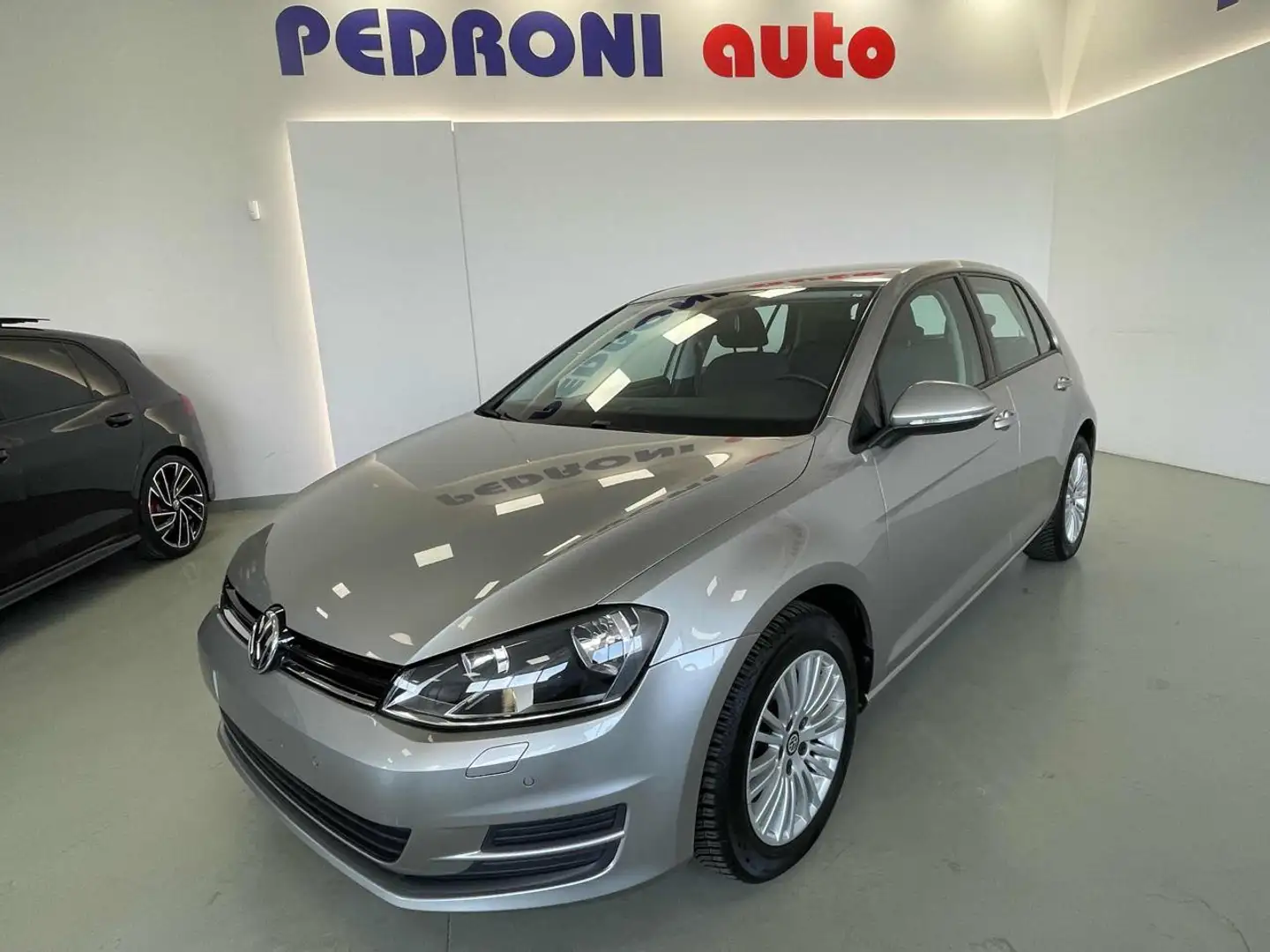 Volkswagen Golf 7 1.6 TDI 5p. 105 CV Comfort BlueMotion Technology Grigio - 1