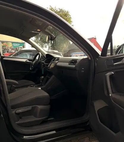 Volkswagen Tiguan view 14