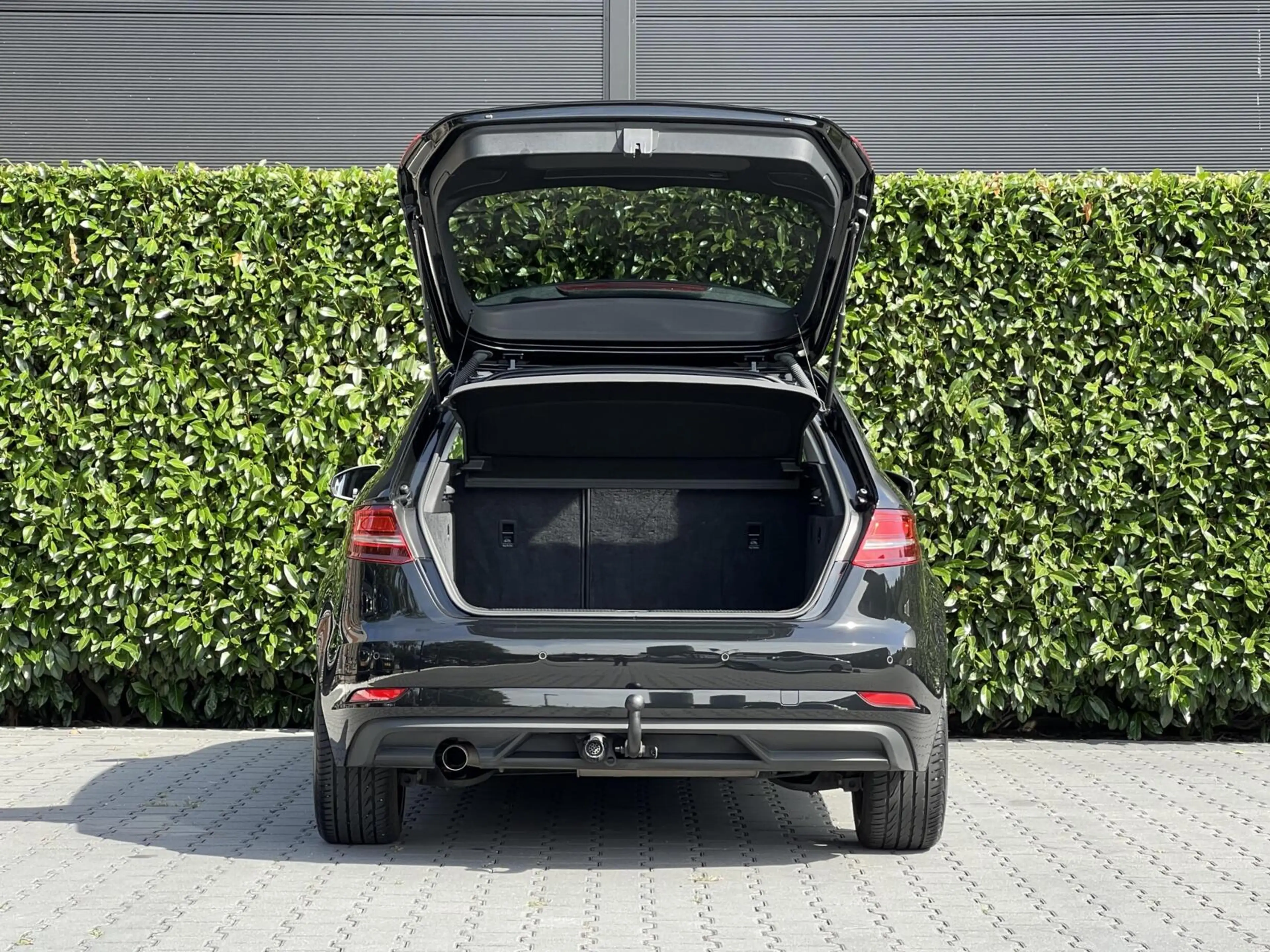 Audi A3 Sportback 30 TDI S-TRONIC DESIGN Pro Line Plus, FA — photo 30