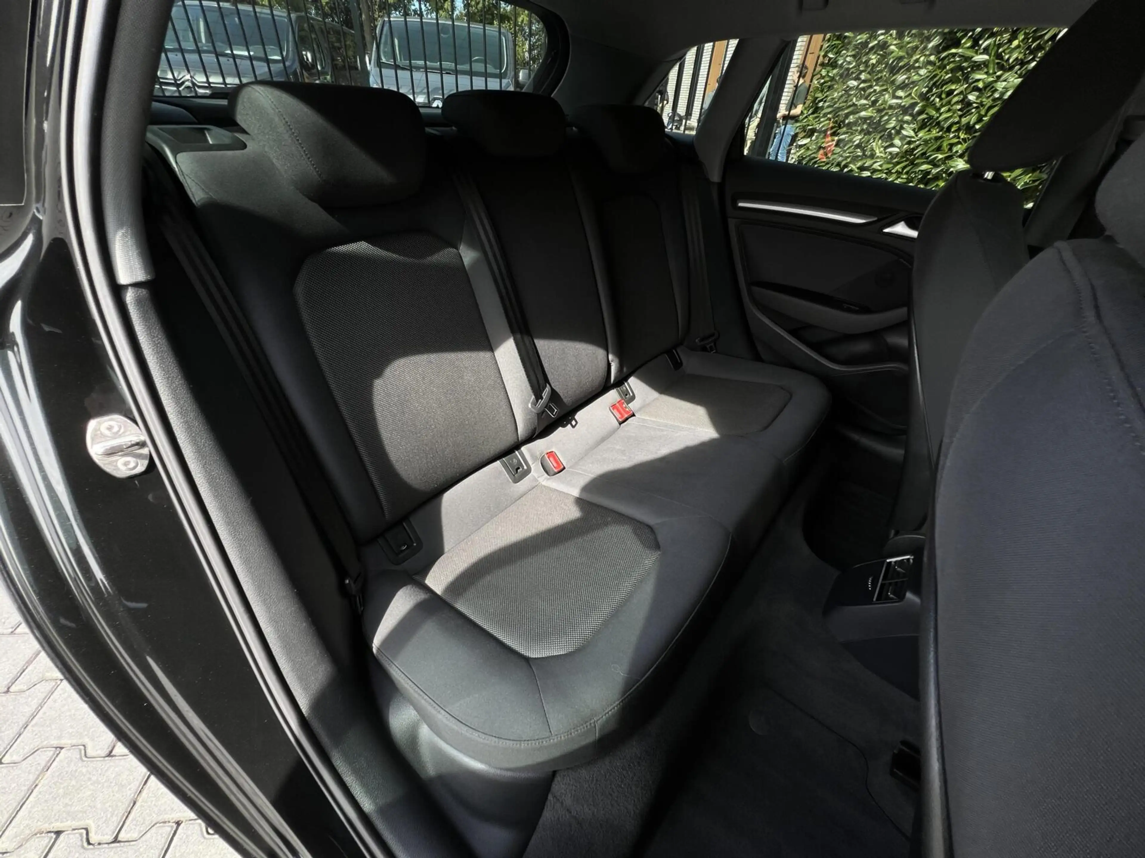 Audi A3 Sportback 30 TDI S-TRONIC DESIGN Pro Line Plus, FA — photo 26