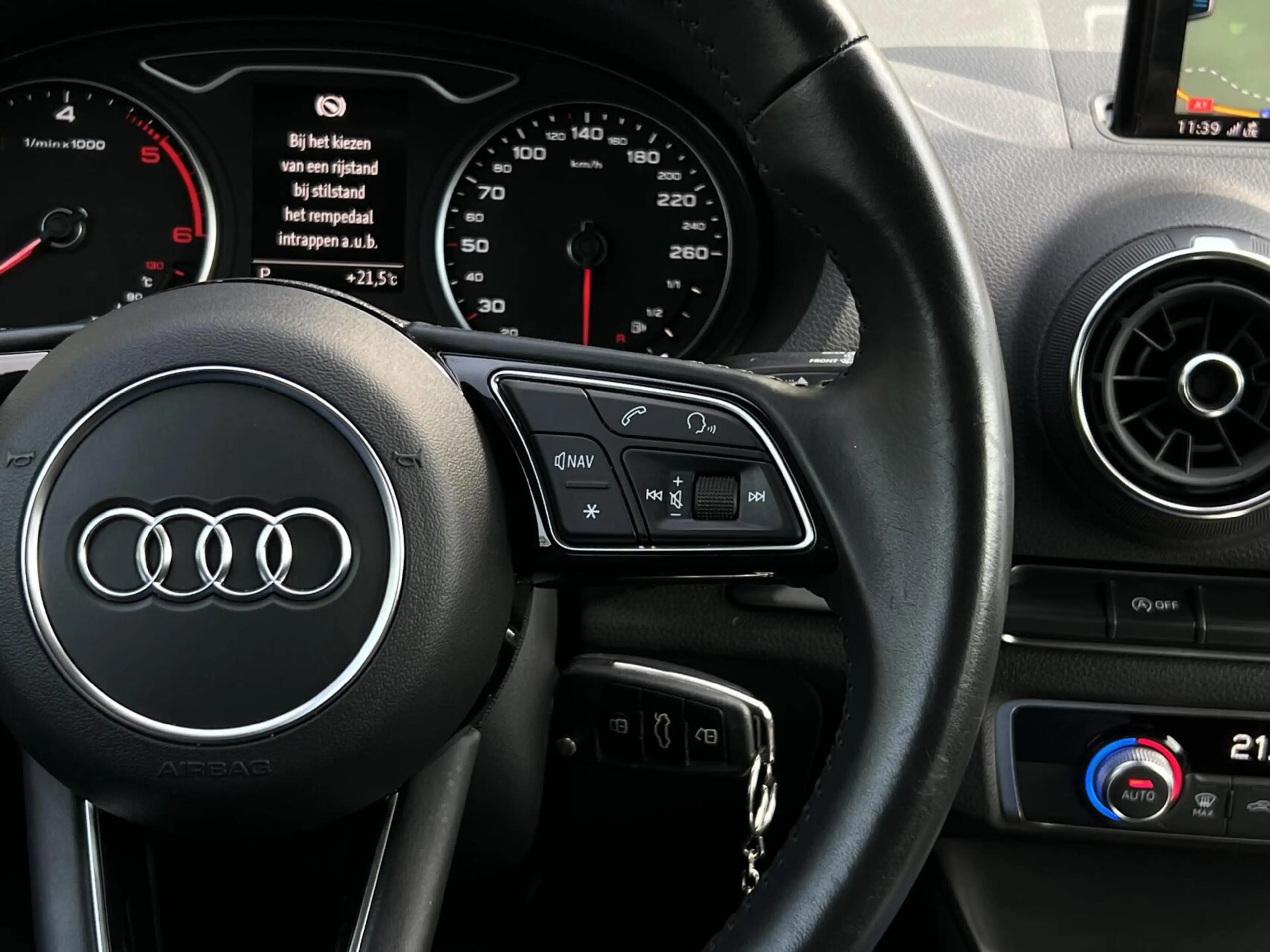 Audi A3 Sportback 30 TDI S-TRONIC DESIGN Pro Line Plus, FA — photo 12