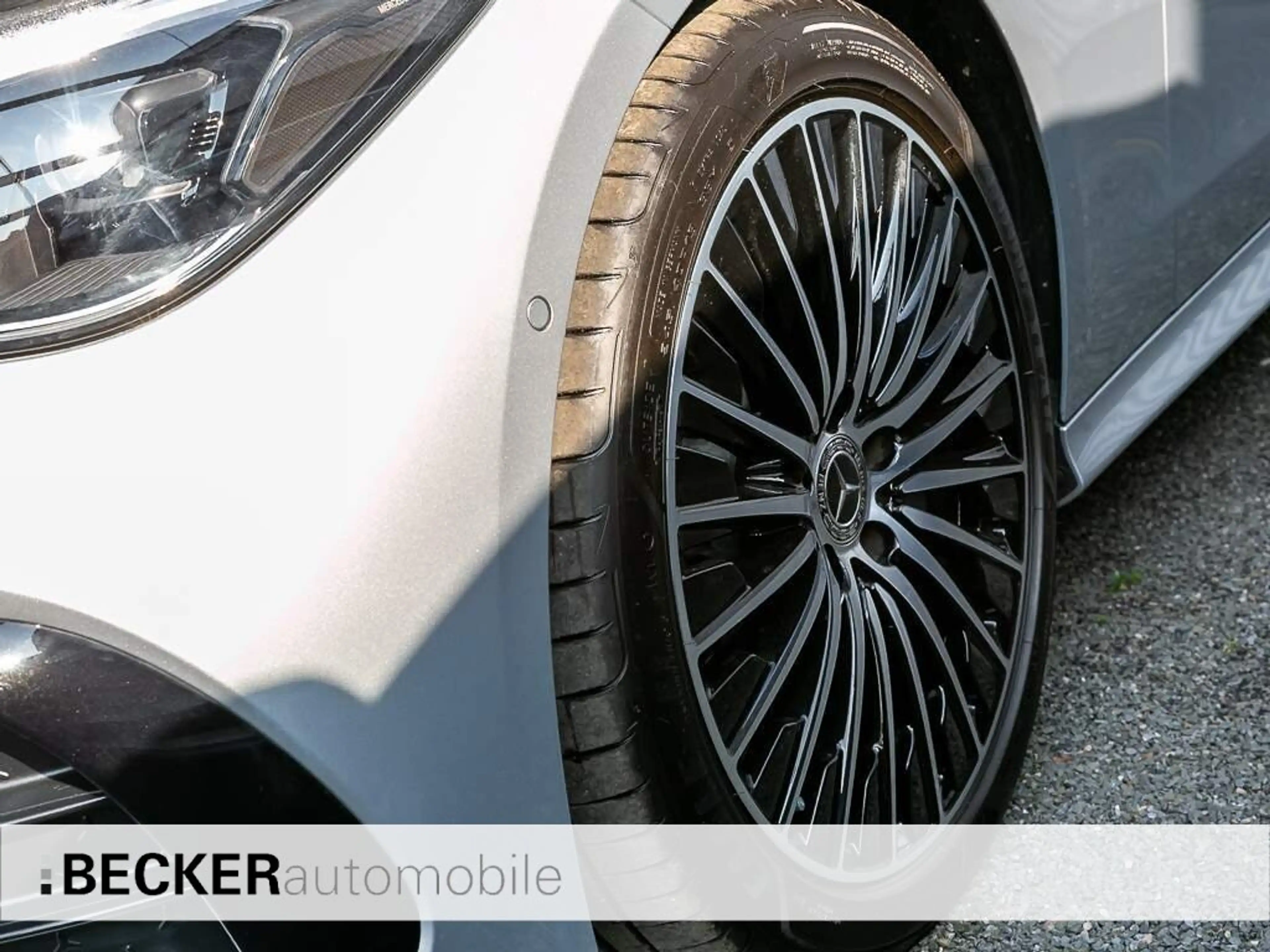 Mercedes-Benz CLE 180 CLE 180 Coupé AMG PANO TOTWINKEL SOUND MEMORY 19" — photo 4