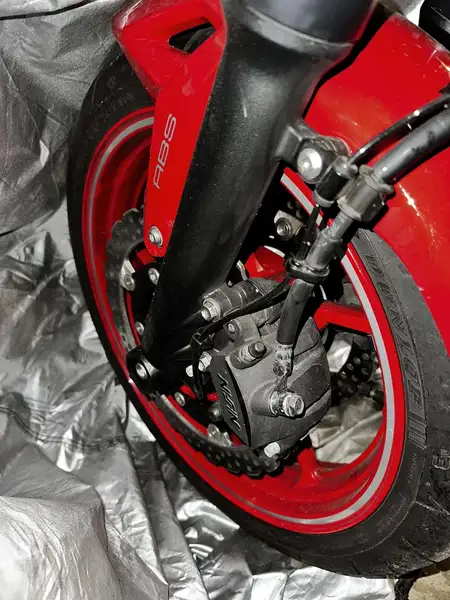 Kawasaki Z 650 - foto 2