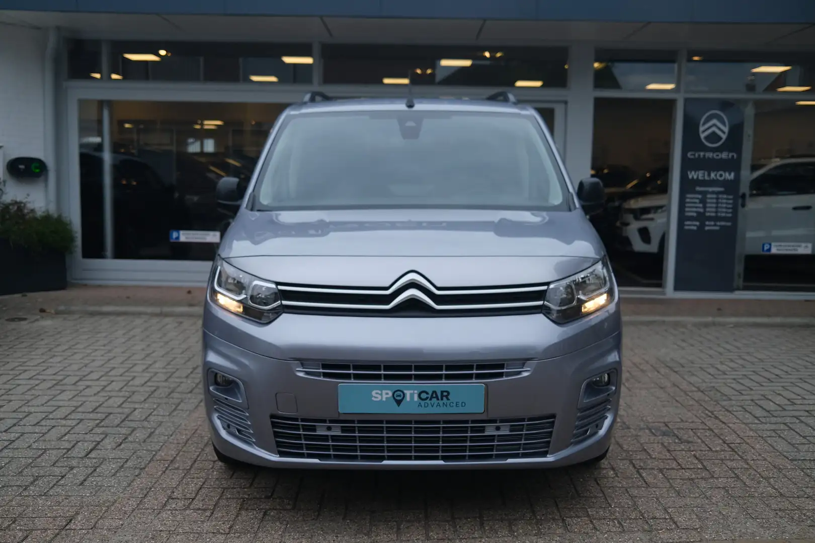 Citroen Berlingo BlueHDI 130 Club XL Automaat-8 Trekhaak | Navi | A Grijs - 2