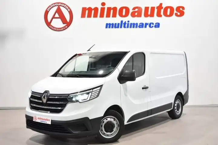 Renault Trafic 2022, foto 2
