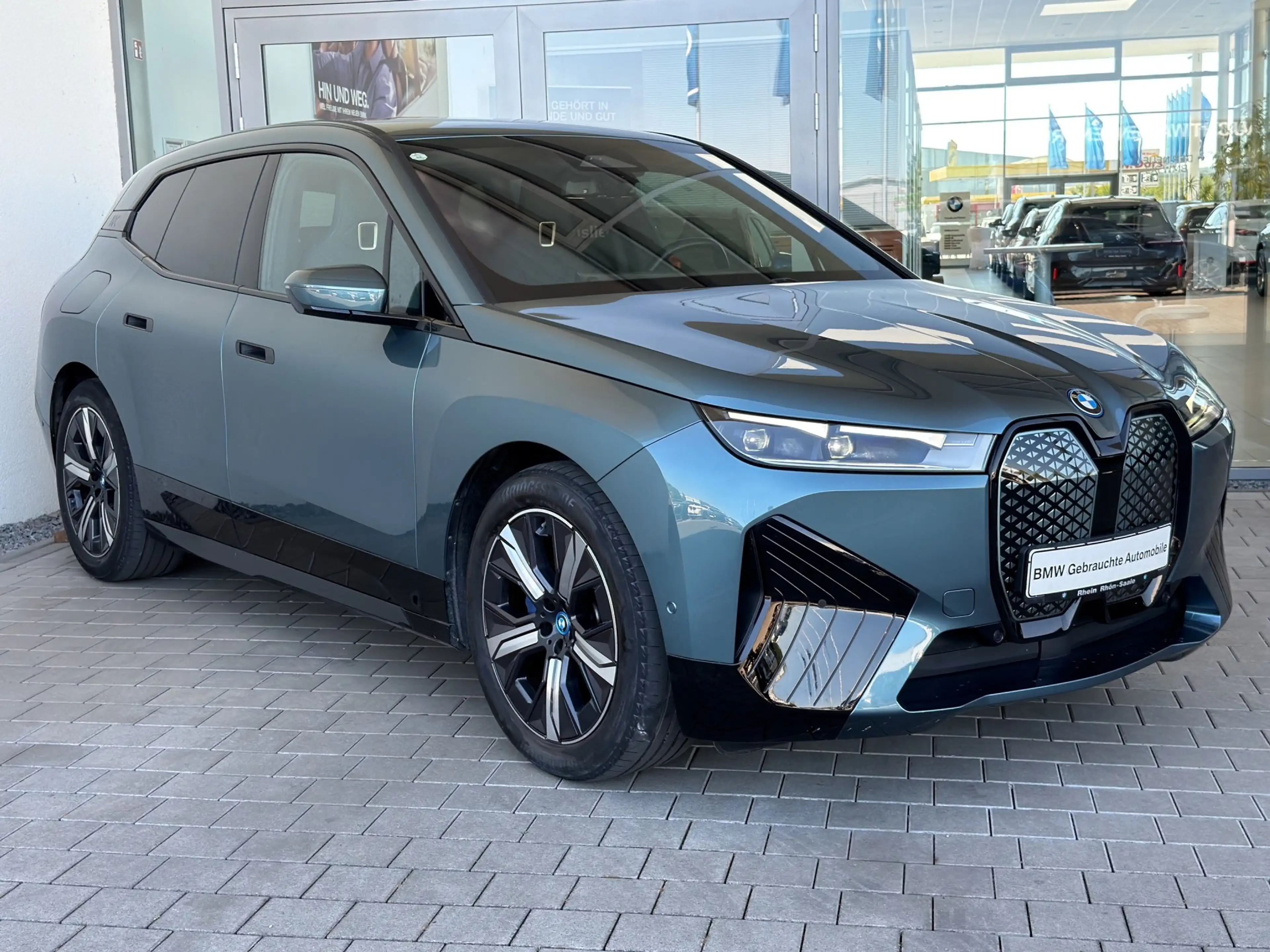 BMW iX xDrive40 Sportpaket H/K.Komfort.Navi.Soft-Cl — photo 2