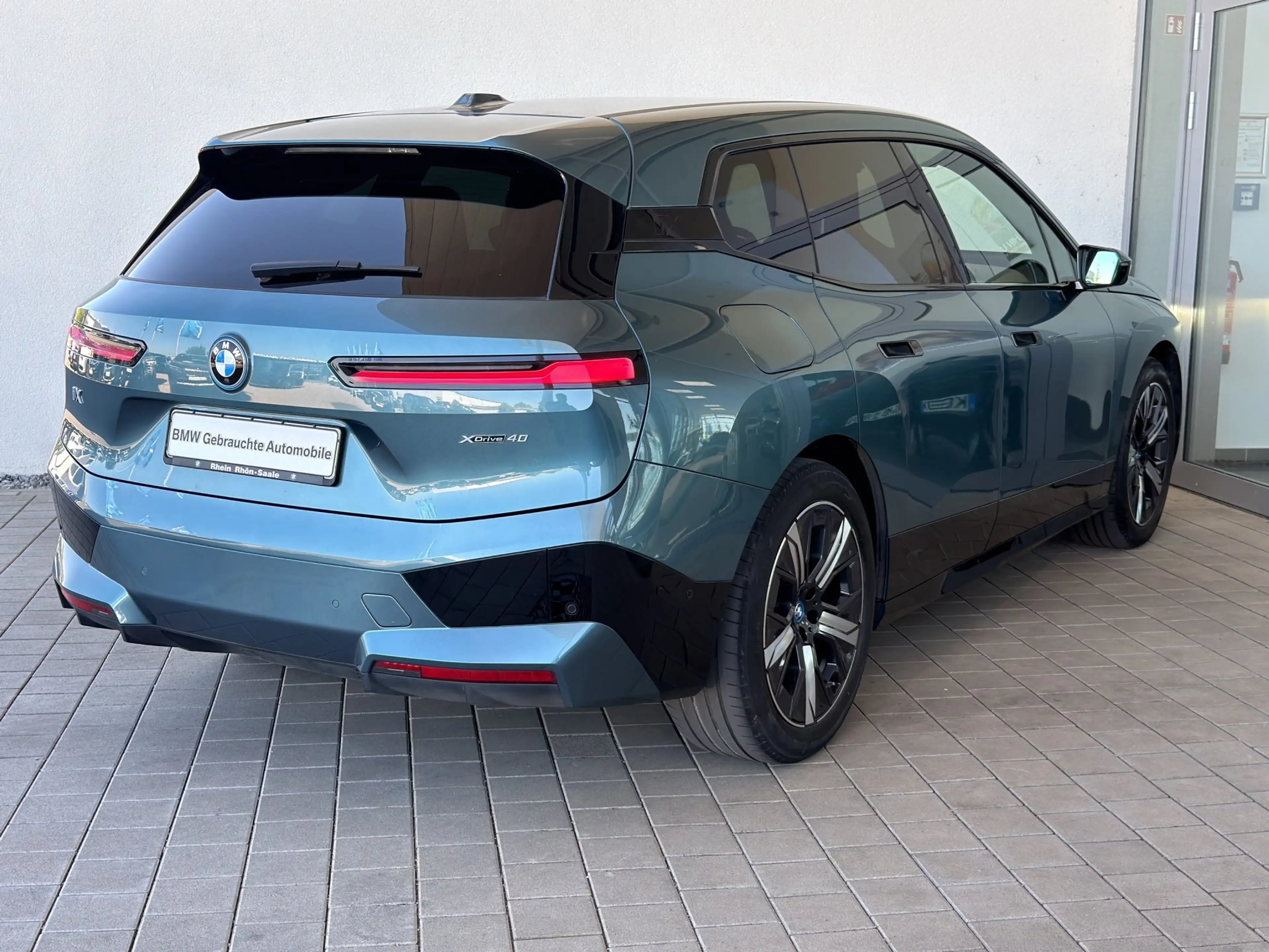 BMW iX xDrive40 Sportpaket H/K.Komfort.Navi.Soft-Cl — photo 3