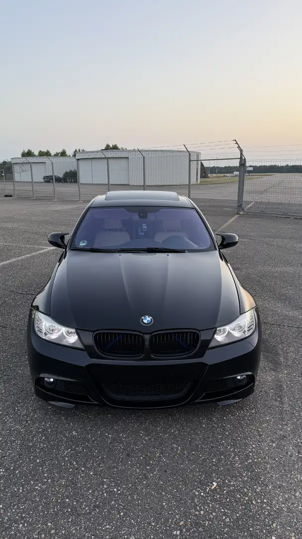 BMW 320 320i Aut. Edition Sport - 2