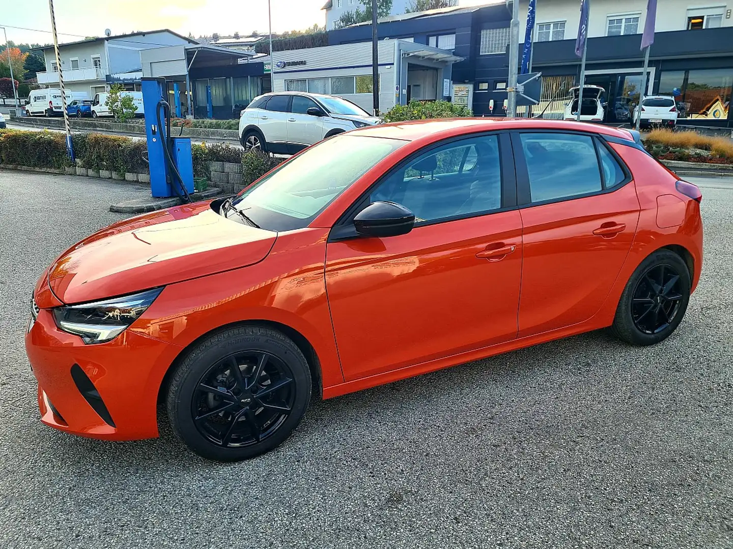 Opel Corsa 1,2 Edition SR/WR, 1 Besitz! Orange - 2