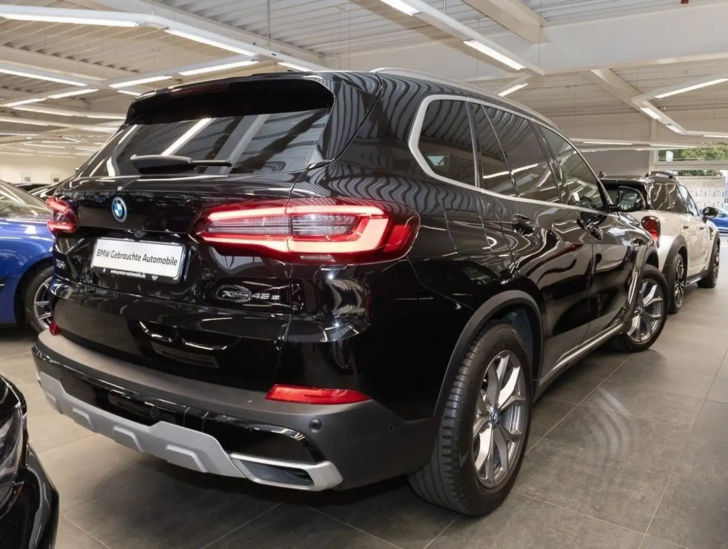 BMW X5 xDrive45e  xLine HiFi DAB LED WLAN Pano.Dach Schwarz - 2