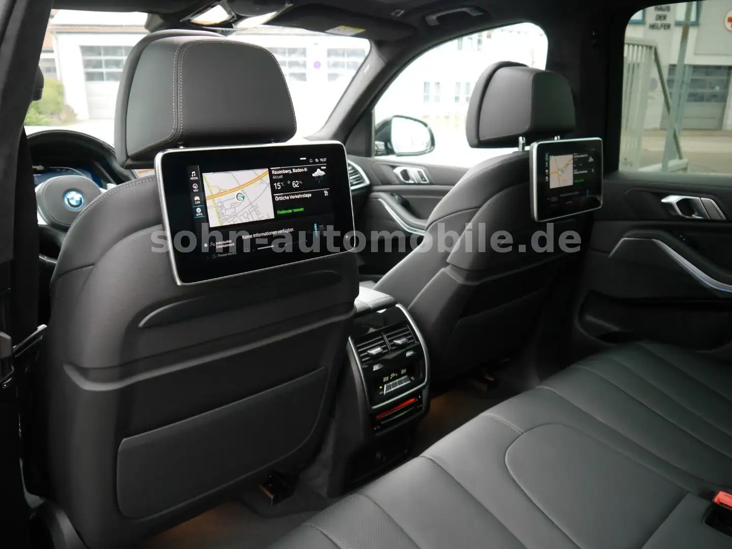 BMW X5 xDr 45e M-Sport 2xTV/Pano/Laser/Sitzklima/AHK Schwarz - 2