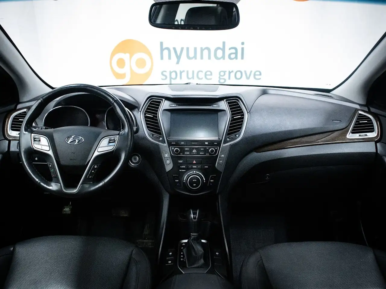 Hyundai SANTA FE снимка Hyundai SANTA FE