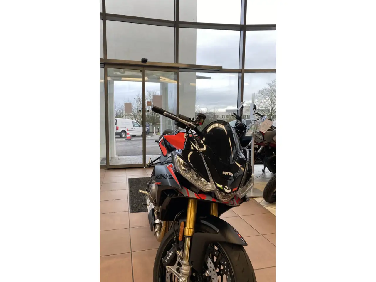 Aprilia Tuono