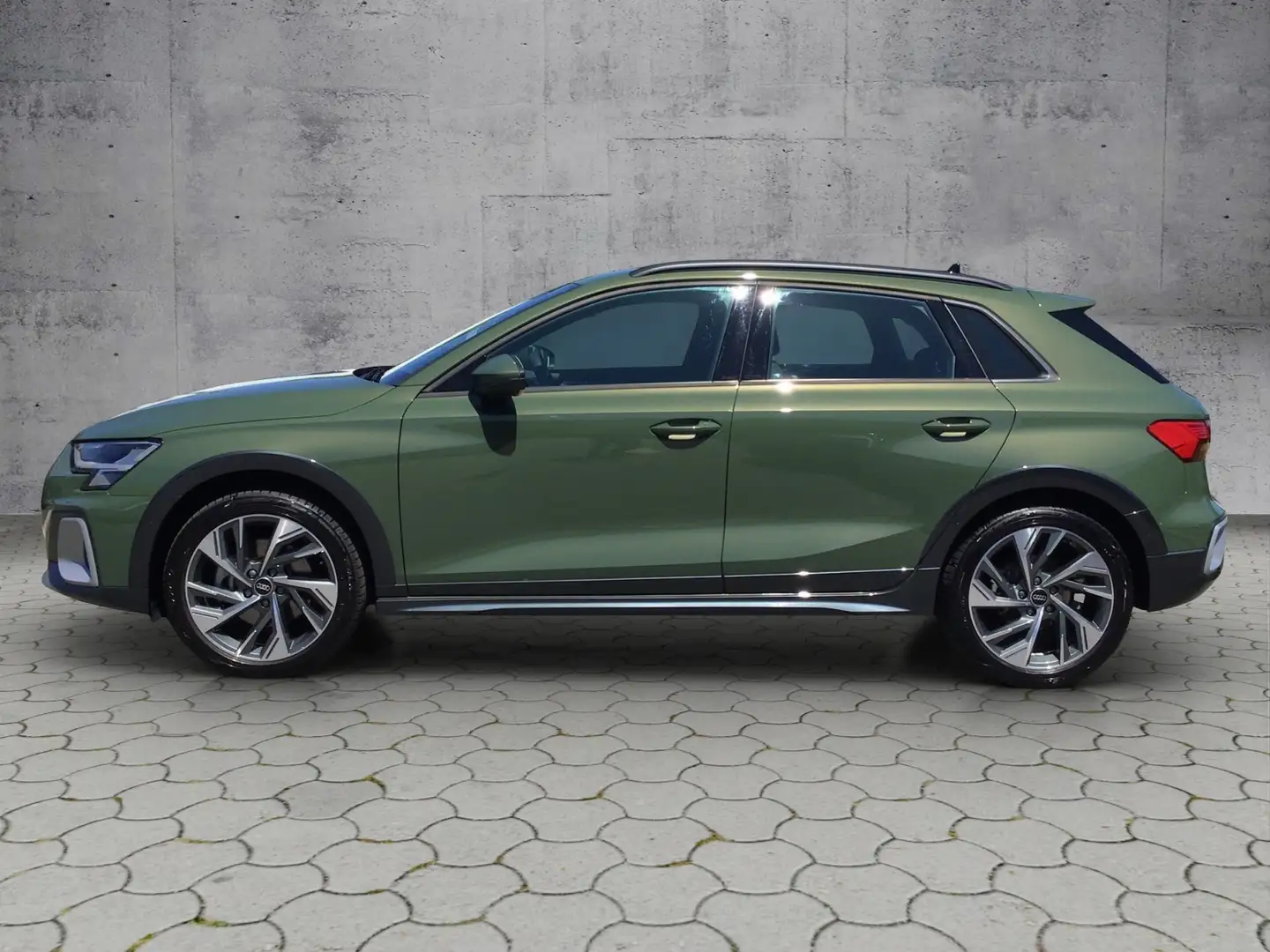 Audi A3 allstreet 35 TFSI NAV/SHZ/3-Zonen KLIMA NAVI ALU Grün - 2