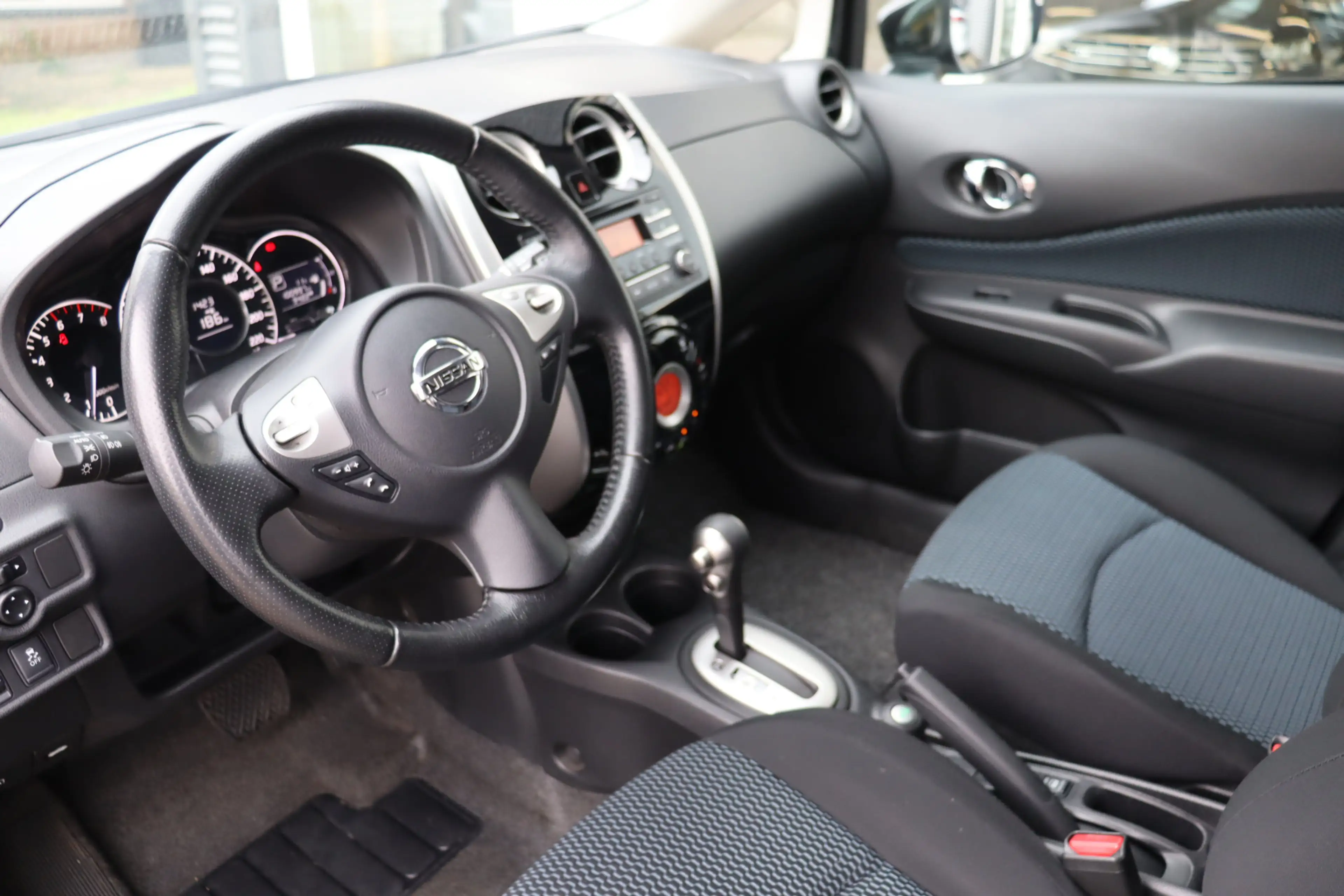 Nissan Note 1.2 DIG-S Acenta, Cruise Control, Automaat, Airco, — photo 9