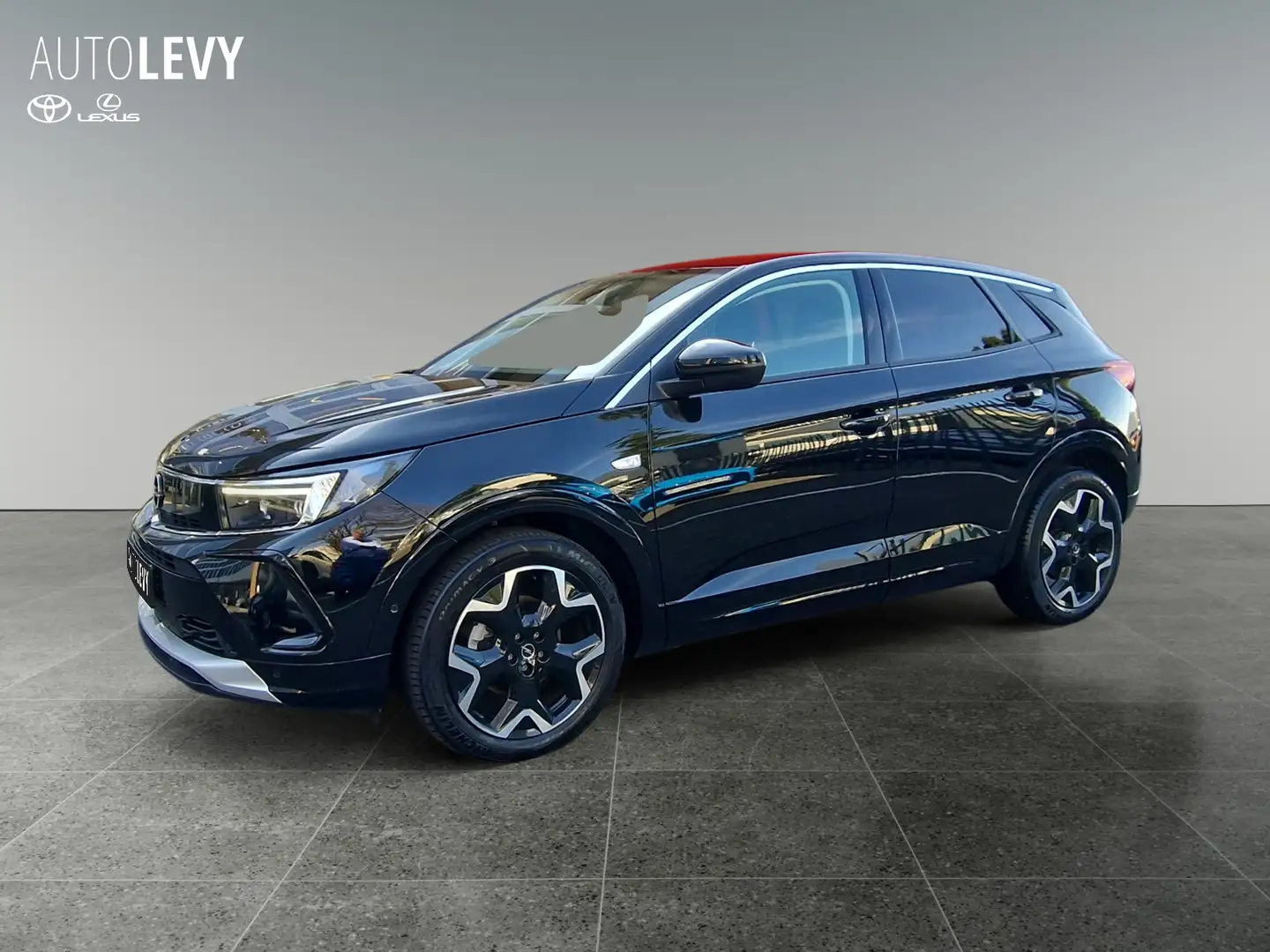 Opel Grandland 1.2 Turbo Ultimate +Sitzheizung+Navi++ Černá - 2