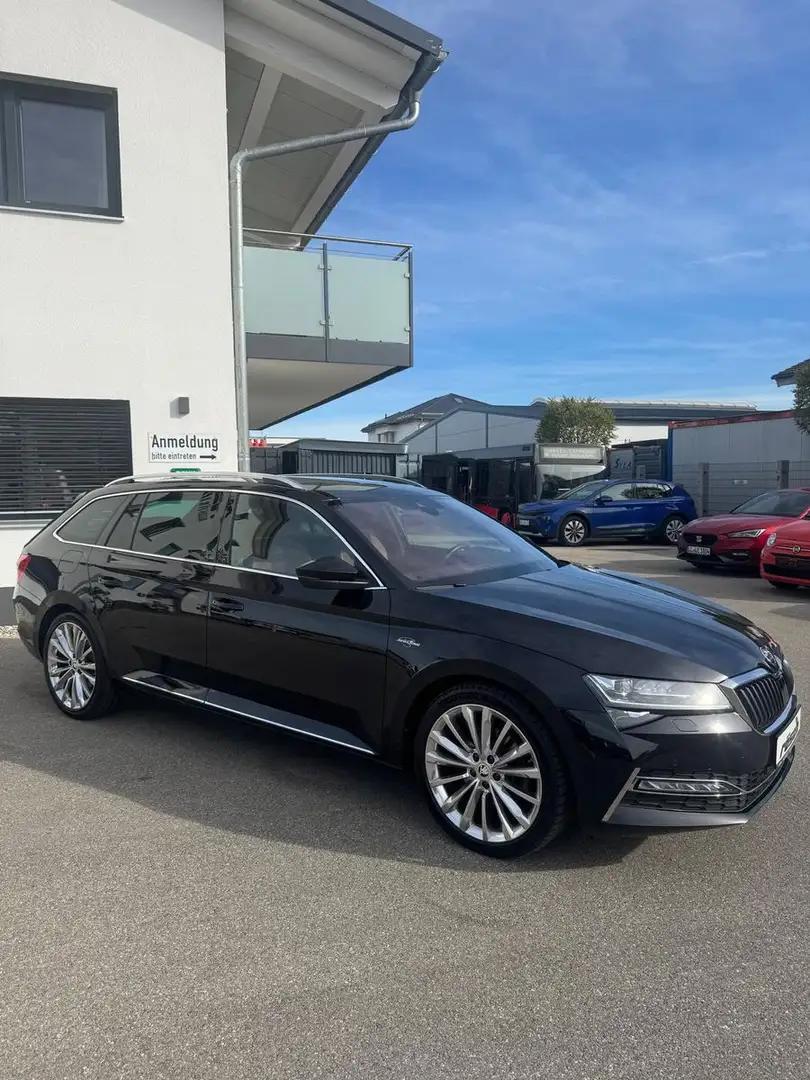 Skoda Superb Combi L&K 4x4 *LED* AHK elektr. HECK SITZ Zwart - 2