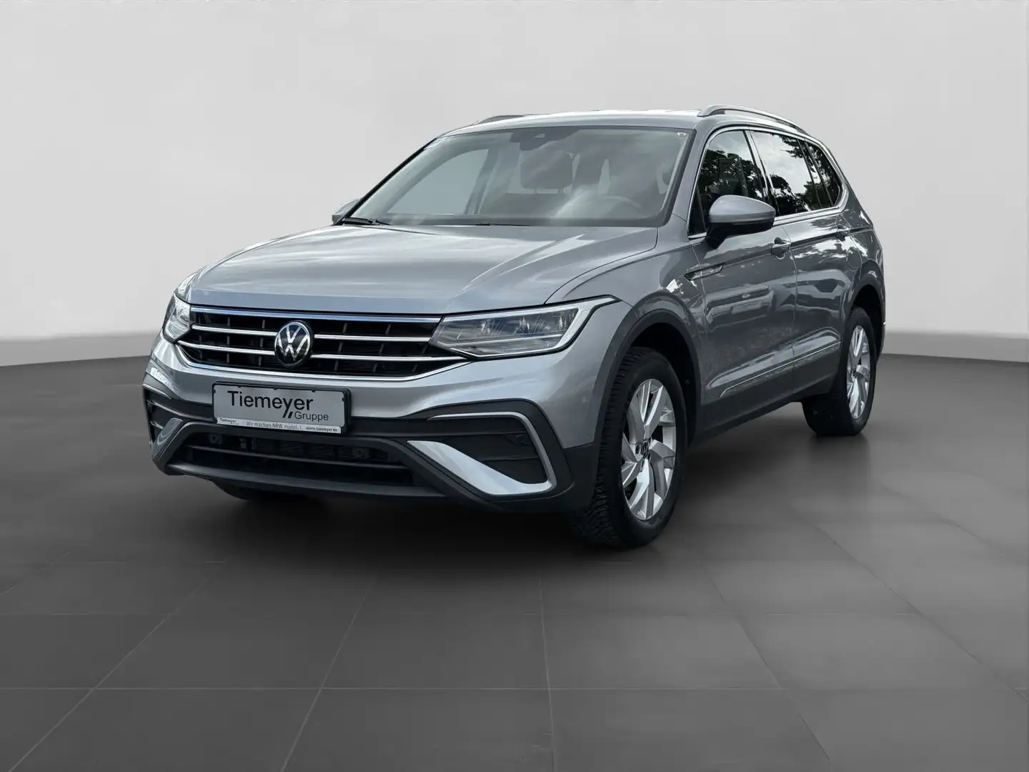 Volkswagen Tiguan Allspace 2.0 TDI DSG LIFE 7-SITZE AHK NAV Silber - 2