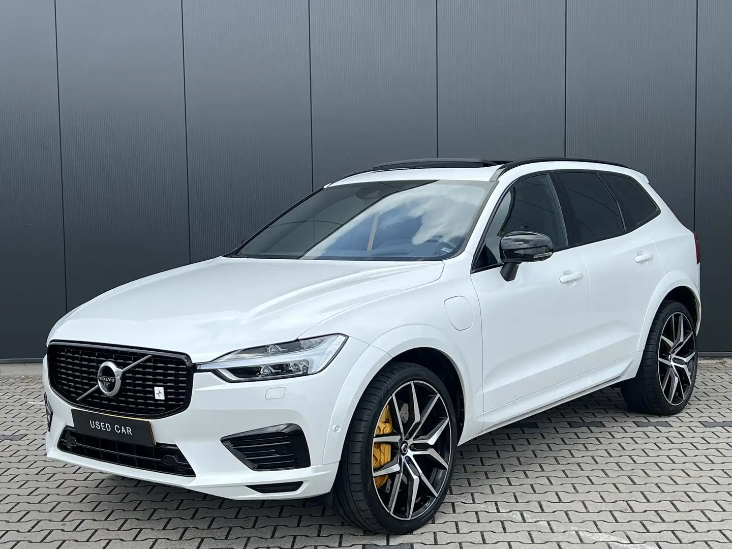 Volvo XC60 T8 Twin Engine AWD Polestar Engineered | Panoramad Wit - 1