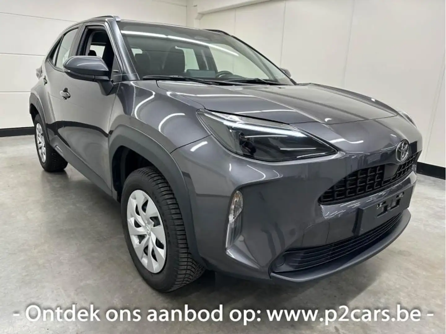Toyota Yaris Cross Dynamic Grijs - 2