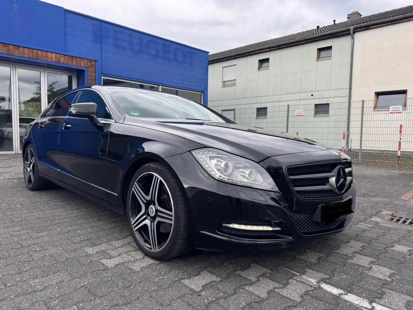 Mercedes-Benz CLS 350 CDI *AMG63-HECK*SCHIEBEDACH*TEMPOMAT Schwarz - 1