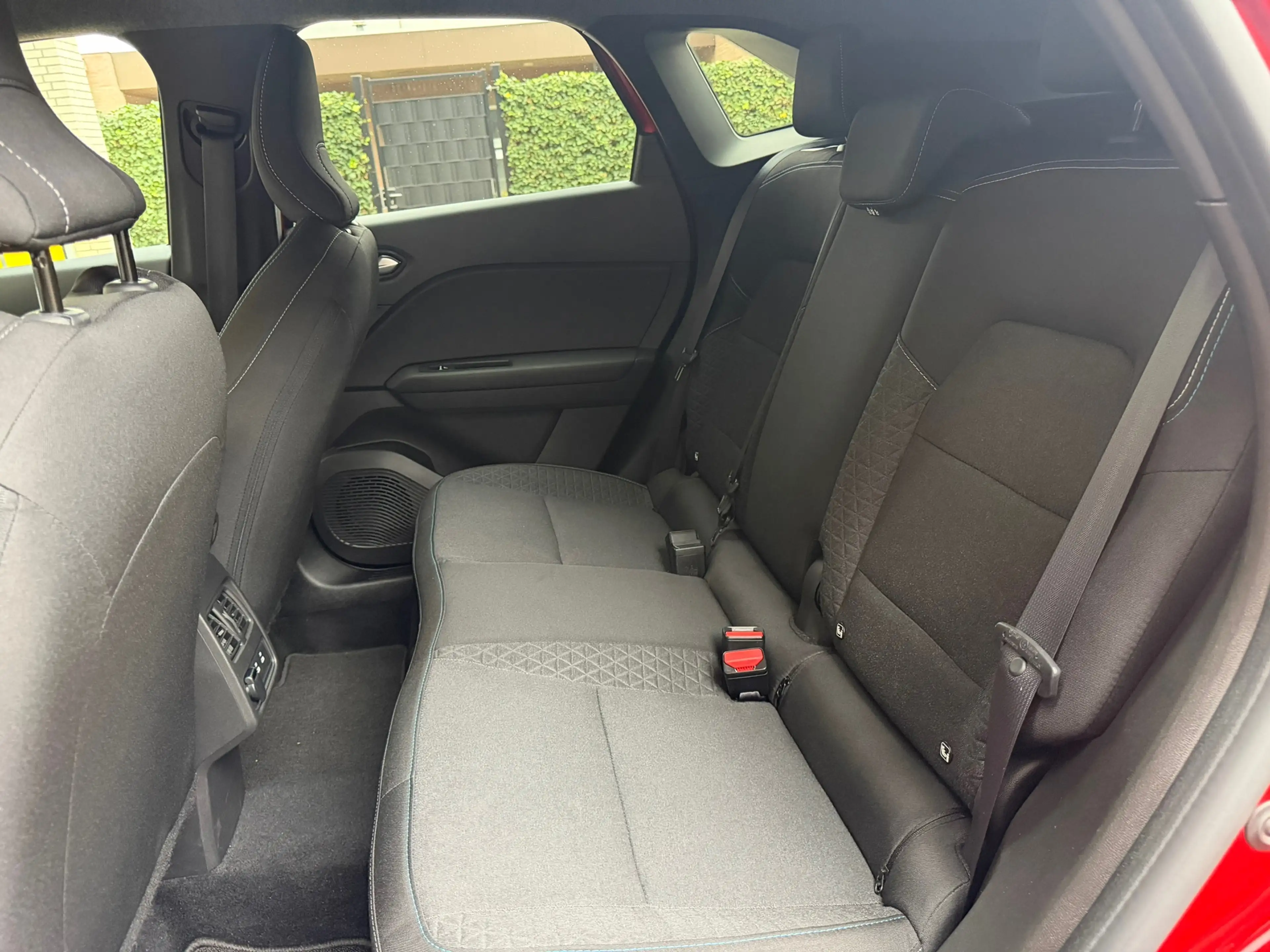 Renault Symbioz 1.8 E-Tech full hybrid Camera, Stoelverwarming & C — photo 18