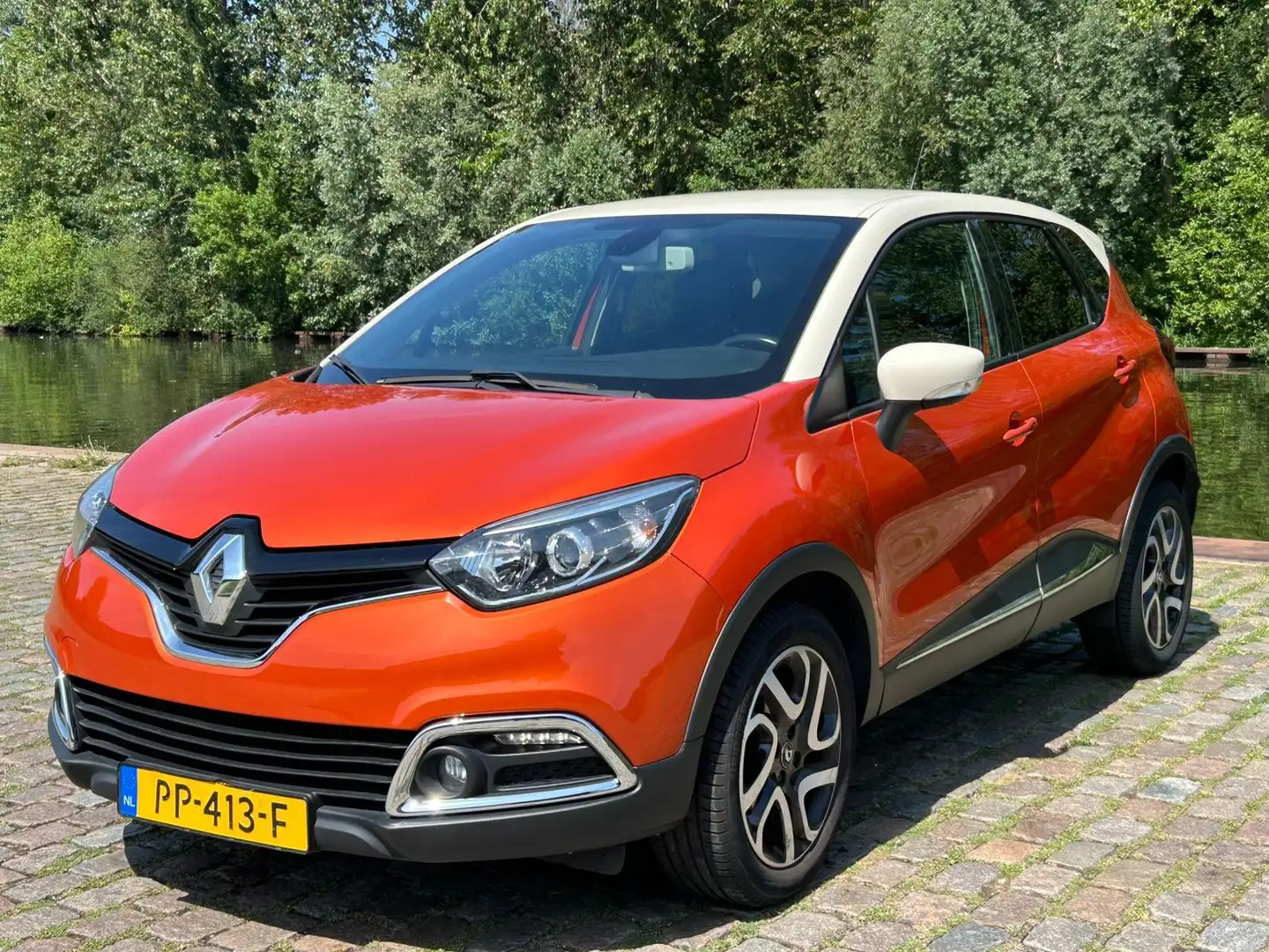 Renault Captur 0.9 TCe Dynamique navigatie achteruit camera airco Orange - 2