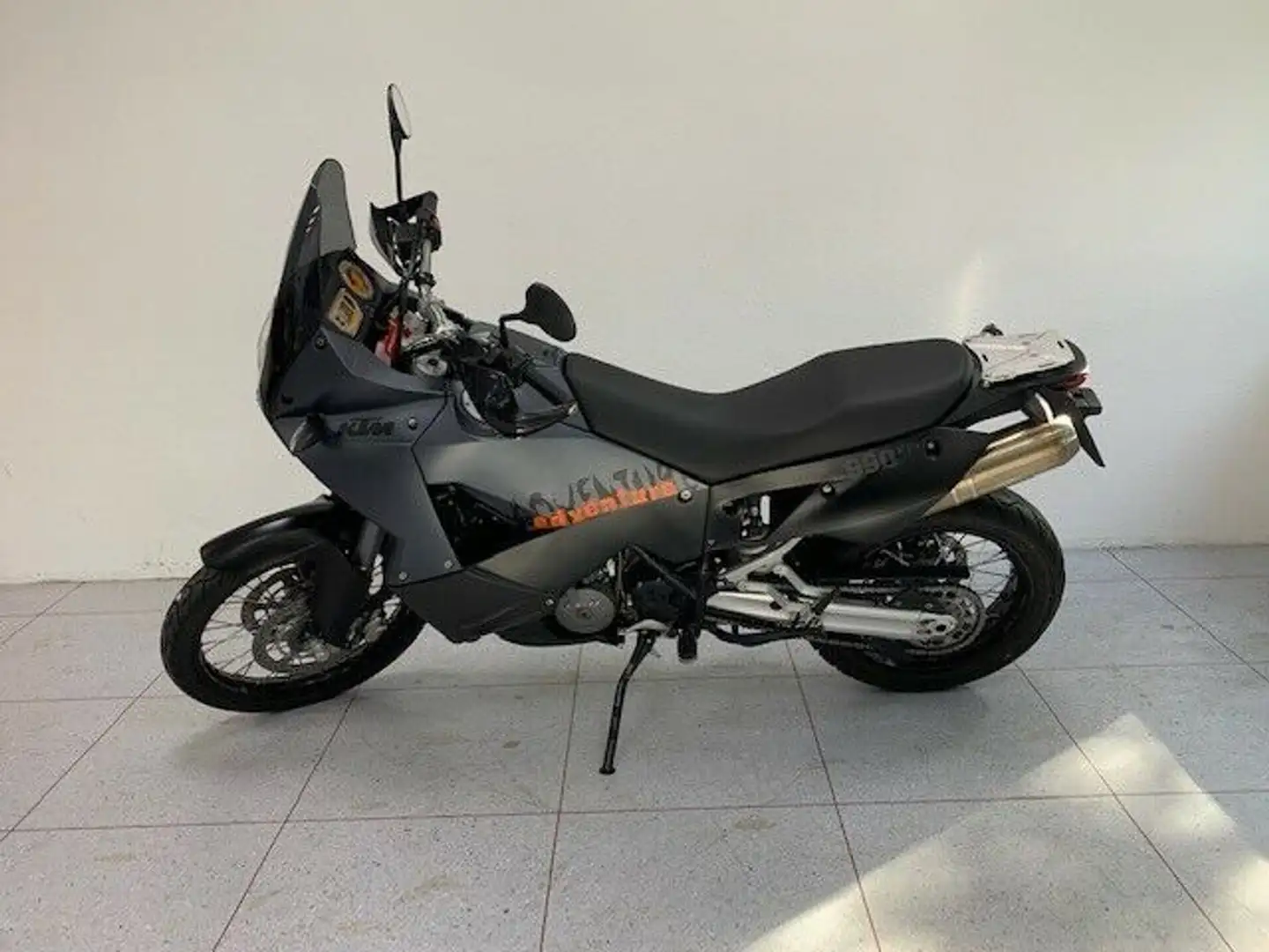 KTM 990 Adventure Gris - 1