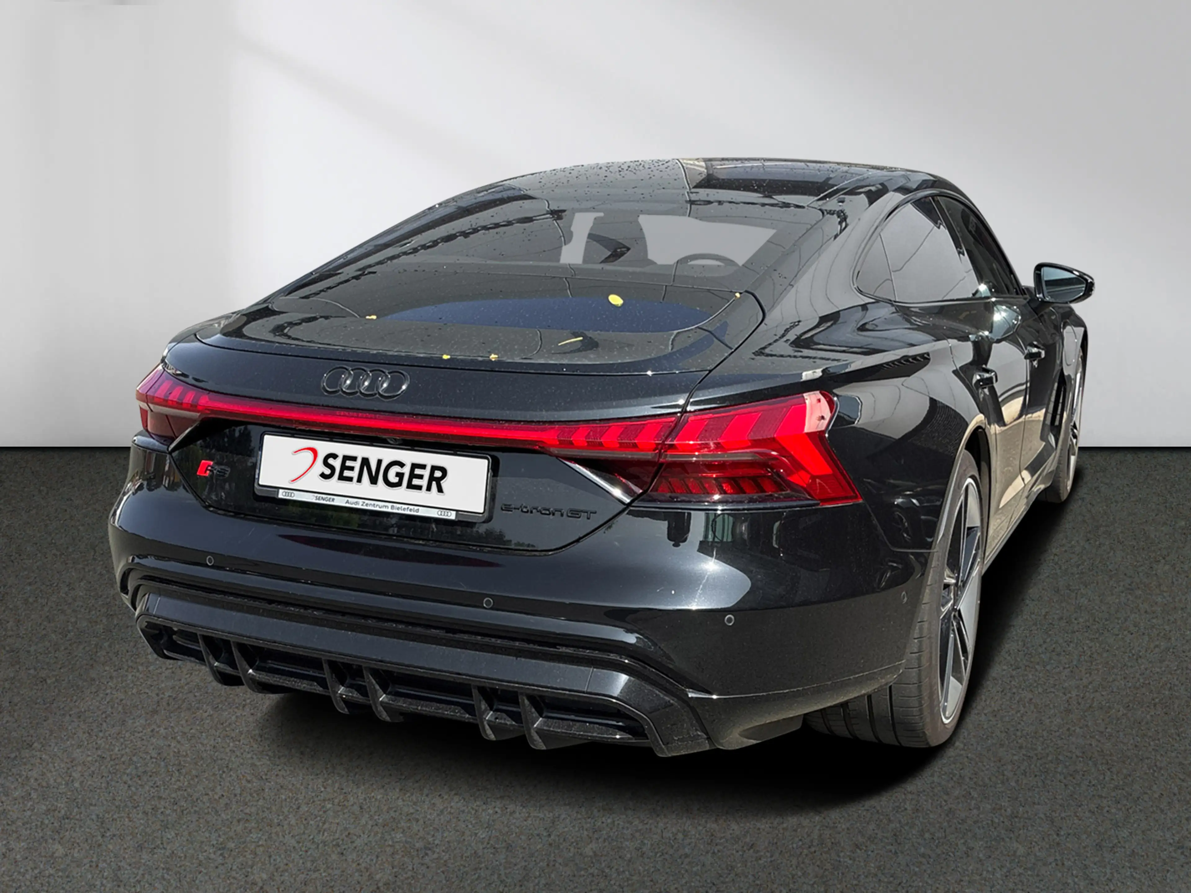 Audi RS e-tron GT quattro Matrix B&O ACC HUD Memory — photo 2