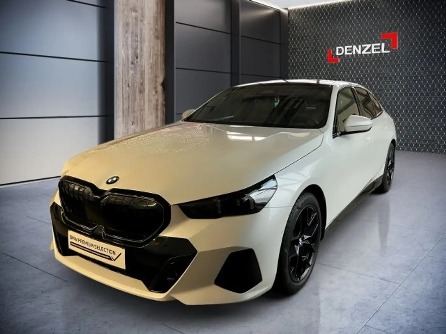 BMW 520 d xDrive Limousine G60 B47 Weiß - 2