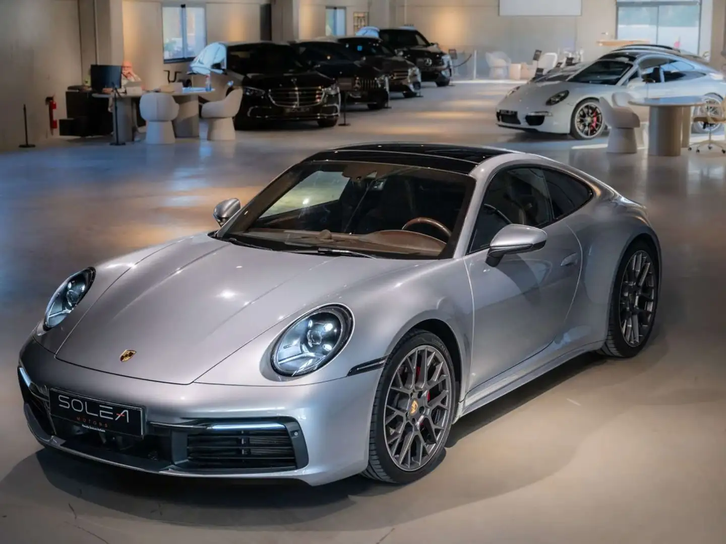 Porsche 992 (992) Coupé Carrera 4S Argintiu - 1