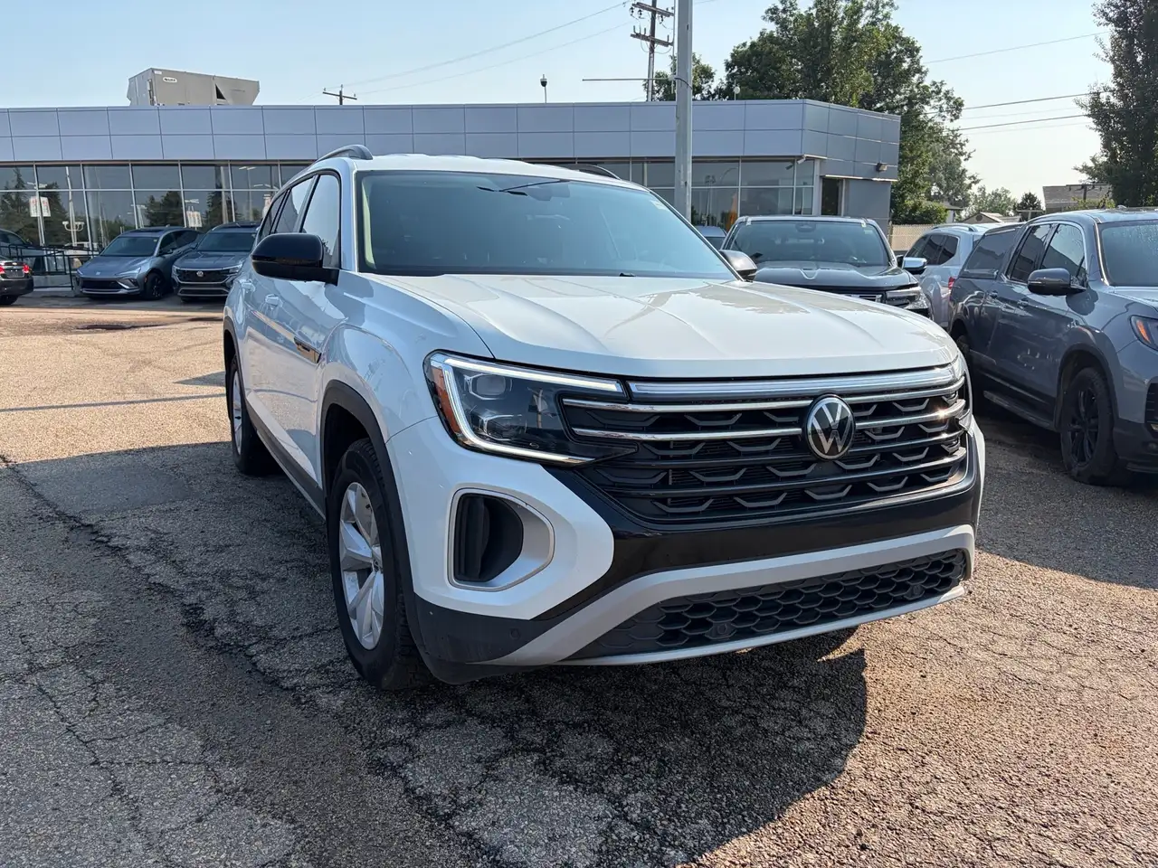 Volkswagen Atlas photo Volkswagen Atlas